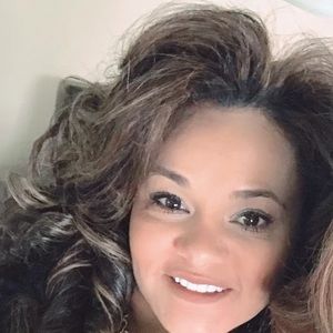 Meet your Posher, Yolanda